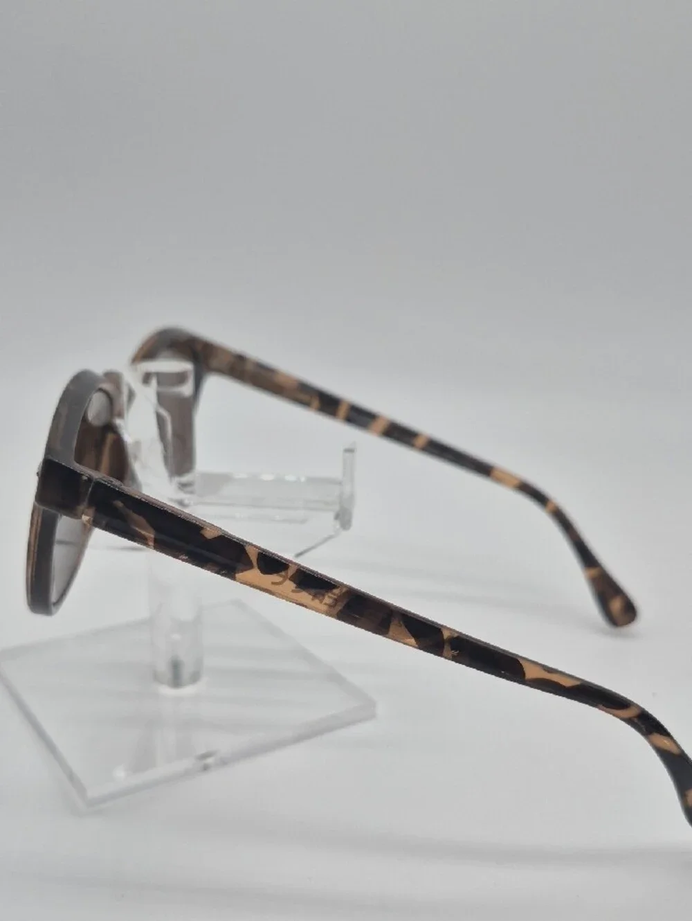 Madison Avenue Bifocal/Readers +2.0